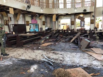 20 Orang Tewas Akibat Ledakan Bom Gereja di Filipina