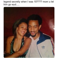 Wanita berikut terkejut ketika mengetahui ibunya berpacaran secara sembunyi-sembunyi dengan John Legend. Setelah mengentahuinya sekarang, ia pun kesal mengapa sang ibu putus dengan penyanyi yang kini menikahi Chrissy Teigen tersebut. Foto: Twitter