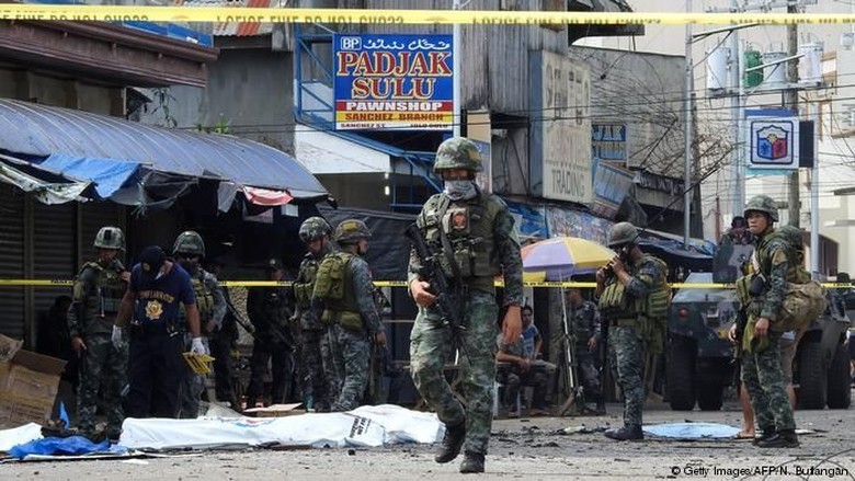 8 Orang Tewas Dalam Baku Tembak Tentara Filipina-Kelompok Abu Sayyaf 8 Orang Tewas Dalam Baku Tembak Tentara Filipina-Kelompok Abu Sayyaf
