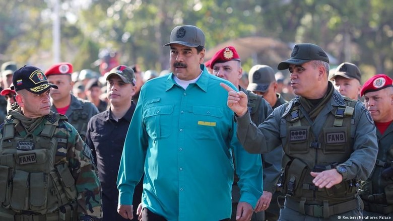 Krisis Venezuela, Maduro dan Guaido Berebut Dukungan Militer Krisis Venezuela, Maduro dan Guaido Berebut Dukungan Militer