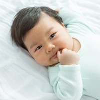 Chow Tow, Malaysia. Nama Chow Tow dalam bahasa Malaysia lebih seperti ejekan karena berarti kepala bau. Satu orangtua di Malaysia tampaknya tidak berpikir demikian. Mereka berpikir Chow Tow berarti nama yang baik. Akhirnya tahun 2006 pemerintah Malaysia membuat daftar nama terlarang yang dirilis oleh Departemen Registrasi Nasional Malaysia. Rilisnya daftar nama itu dipicu karena meningkatnya jumlah warga negara Malaysia yang mengajukan permohonan mengubah nama. Foto: iStock