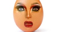  Wah! Telur ini mirip seperti orang yang tengah terkejut. Coba dikasih rambut palsu, ya. Foto: Instagram pattypampam
