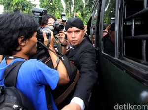 Keluarga Tak Soal Ahmad Dhani di-Bon Jaksa, Asal Balik ke Cipinang