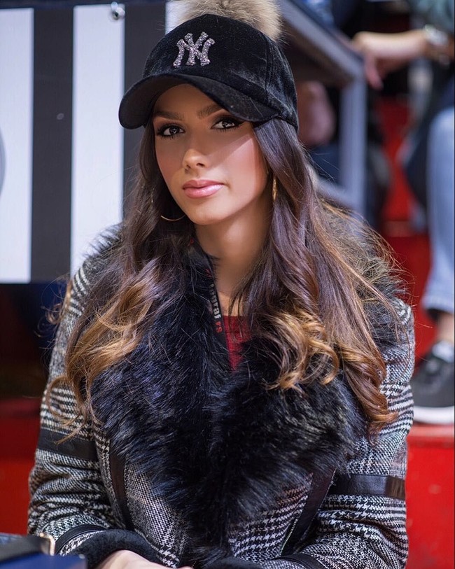 Bagaimana menurutmu dengan penampilan Sara ini? Foto: Instagram @saratkd7