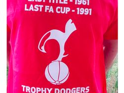 Meme-meme Menohok Buat Tottenham yang Kembali Kalah