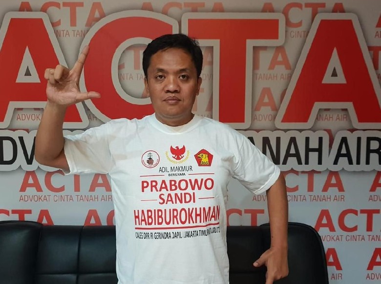 Habiburokhman Anggap Doa Mbah Moen untuk Prabowo sebagai Habiburokhman Anggap Doa Mbah Moen untuk Prabowo sebagai