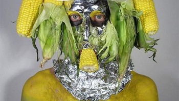 Menjadi jagung. Foto: instagram.com/davidhenrynobodyjr/