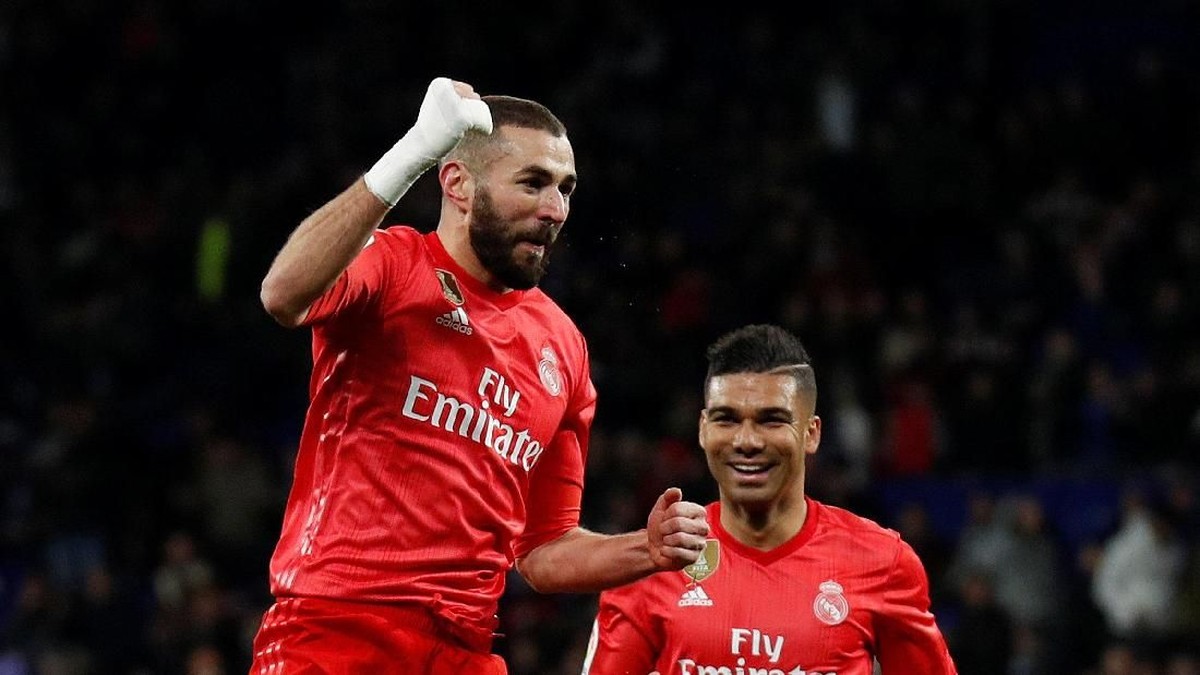 Karim Benzema mencetak enam gol dalam empat pertandingan terakhir Real Madrid (Foto: Albert Gea/Reuters)
