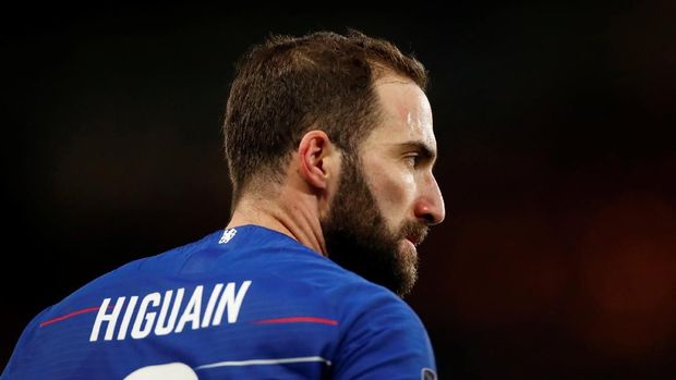 Higuain Main, Chelsea Menang 3-0 atas Sheffield Wednesday