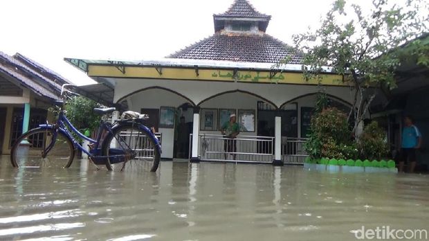 Banjir di Kudus Belum Surut, Warga Diimbau untuk Mengungsi
