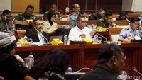 Menhan Ryamizard Ryacudu hadir sebagai perwakilan dari pemerintah.