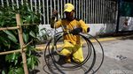 Akhirnya, Kabel Menjuntai di Kawasan Jakarta Dirapikan