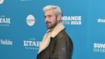 Zac Efron Pamer Rambut Baru, Makin Kece?