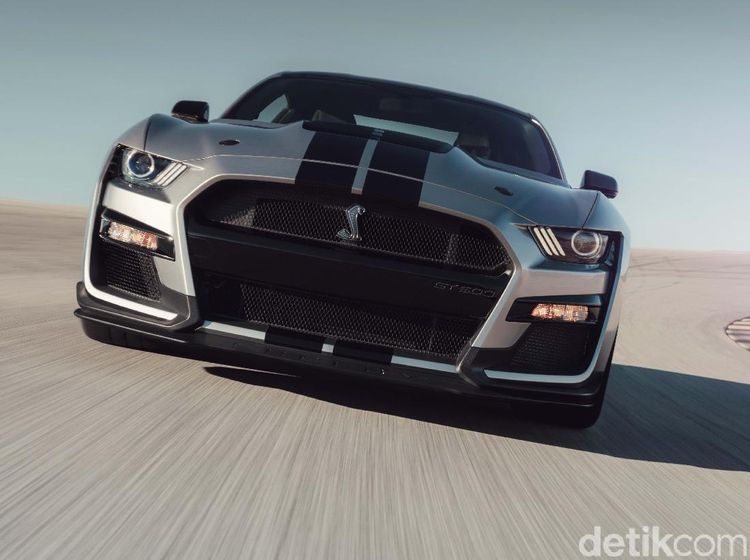 Mobil Jalanan Tercepat Ford