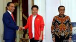 Senyum Semringah Liliyana Natsir Saat Berjumpa Jokowi