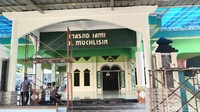 Masjid Jami Al-Muchlisin, Sudarsono (55), Jalan Peternakan Raya, Gang Semut, Kelurahan Kapuk, Kecamatan Cengkareng, Jakarta Barat. Foto: Guruh Nuary/detikcom