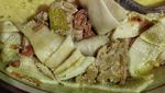 Dingin Mendung Enaknya Sarapan Soto Kuning yang Gurih Mantap