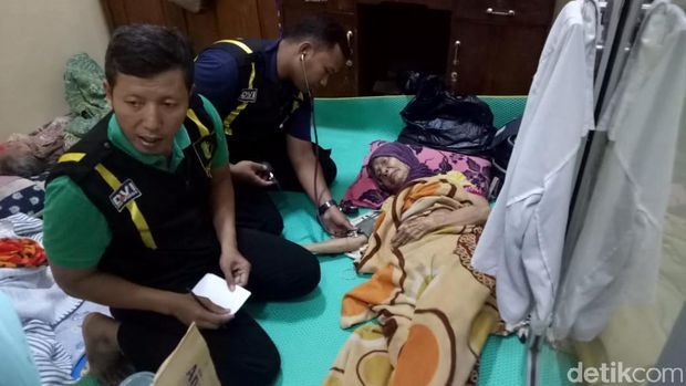 1.343 Korban Banjir Pekalongan Masih Ngungsi, Beberapa Mulai Sakit