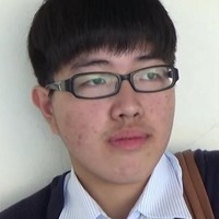 Pria berusia 18 tahun yang tak membagikan nama aslinya dalam artikel yang ia posting di platform blogging China Dcard, bukanlah orang tang paling populer di sekolah menengah. Ia tidak pernah berani mendekati salah satu gadis di sekolah karena takut mereka akan menertawakannya karena penampilannya yang dekil. Foto: dok. Dcard