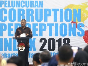 Pemberantasan Korupsi dan Penerimaan Pajak