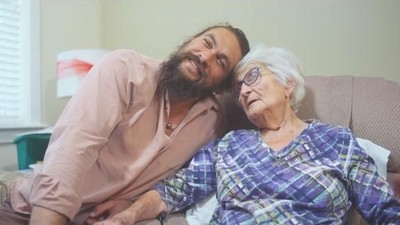 Jason Mamoa, Kendall Jenner, Siti Nurhaliza hingga Ovi Sovianti