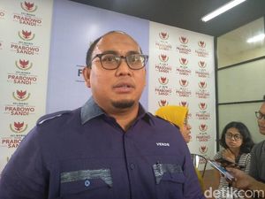 Said Aqil Anggap Puisi Fadli Lecehkan Mbah Moen, BPN: Politis!