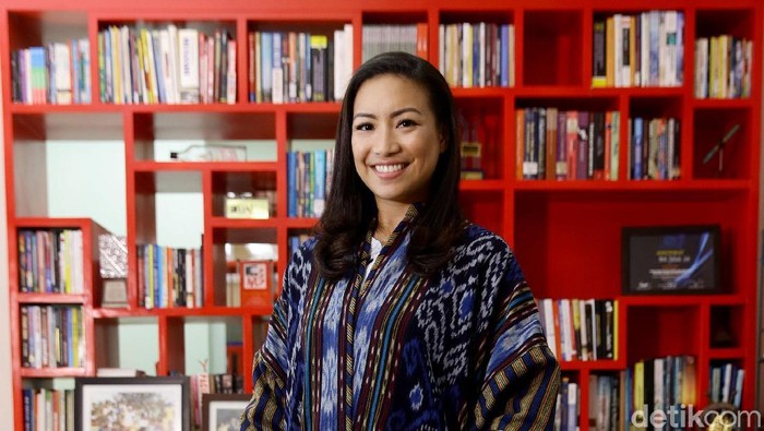 Rahayu Saraswati atau Sara Djojohadikusumo menjalani sesi foto di kantor detikcom