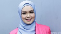 Nah, Anda paling suka lagu Siti Nurhaliza yang mana? Pool/Palevi S/detikFoto.