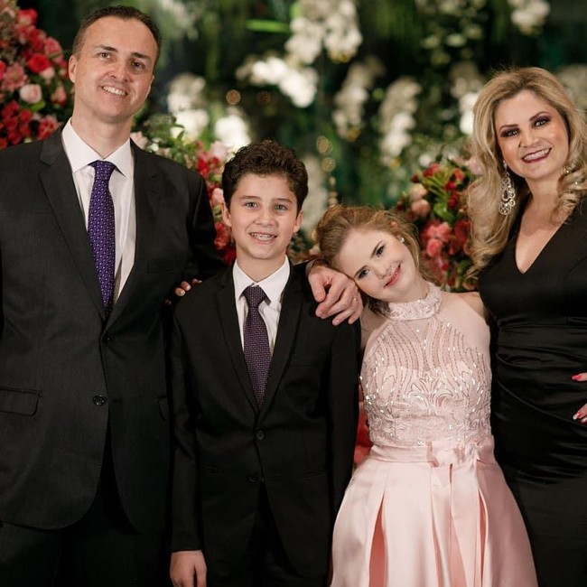 Kita semua harus seperti dia, bersyukur dengan hidup kita daripada mengeluh. Kini dia ada di media dan banyak gadis bertanya padanya tentang karier dan pekerjaannya. Memiliki karier membantunya lebih percaya diri, tuturnya.  Foto: dok. georgiafurlan.oficial