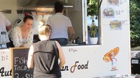 Kuliner dari berbagai negara dunia ada di sini dari taco Meksiko sampai paella Spanyol. Harganya lumayan terjangkau yaitu NZD 5-15 (Rp 48 ribu-144 ribu) (Fitraya/detikTravel)