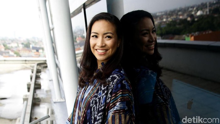 Rahayu Saraswati atau Sara Djojohadikusumo menjalani sesi foto di kantor detikcom