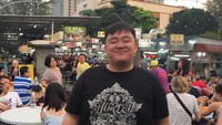 Meskipun memiliki berat 150 kg, Yong Lee punya bakat di bidang olahraga terlebih bulutangkis. Ia pernah masuk dalam tim bulutangkis profesional bernama Pusdiklat Sumber Mas Samarinda di tahun 2000 higgga 2007. Foto: Instagram yonglee15