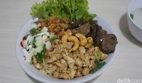 Habis Gajian Bisa Makan Enak dan Kenyang di Kawasan Kelapa Gading