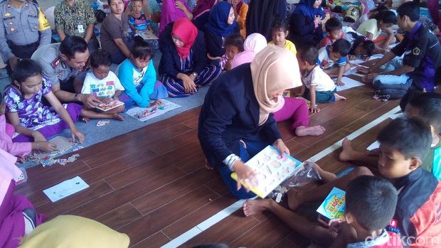 Pengungsi Banjir Kudus Mulai Terserang Penyakit