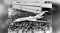Traveler tak lagi bisa menikmati desain khas Boeing 727 dengan tiga mesin jetnya. Pesawat ini. Penerbangan terakhirnya ada di rute domestik Iran (CNN Travel)