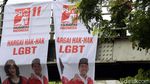 Ada Spanduk Hargai Hak LGBT Mejeng di JPO