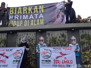Gelar Aksi, ProFauna Jabar Serukan Setop Perburuan Primata