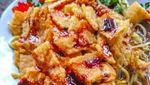 Biar Tak Kedinginan Enaknya Sarapan Mie Kopyok yang Hangat Sedap