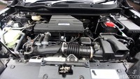 Membejek gas Honda CR-V 1.500cc mobil responsif dan asyik saat dikendarai. Setirnya pun ringan sehingga lebih mudah dikendalikan. Foto: Lamhot Aritonang