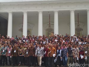 Soal Izin Tangkap Ikan, Jokowi: Masa Zaman IT Berbulan-bulan