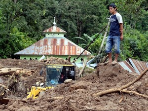 Banjir Besar dan Longsor Sulsel, Total 79 Orang Meninggal