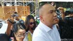 Ekspresi Vanessa Angel Saat akan Diperiksa Sebagai Tersangka