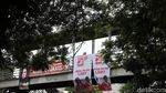 Ada Spanduk Hargai Hak LGBT Mejeng di JPO