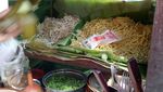 Biar Tak Kedinginan Enaknya Sarapan Mie Kopyok yang Hangat Sedap