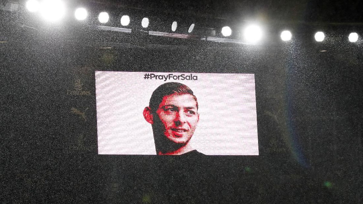 Puing pesawat yang membawa Emiliano Sala ditemukan (Reuters)