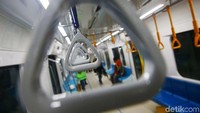 Moda raya terpadu (MRT) Jakarta bakal beroperasi secara komersil pada minggu terakhir Maret 2019 mendatang. Sebelum beroperasi secara komersil, kereta Ratangga; sebutan untuk kereta MRT, bisa dicoba lebih dini oleh masyarakat.
