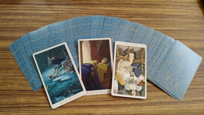 Yang perlu dicatat Aries, kamu tidak perlu lagi banyak teori melainkan saatnya beraksi. Artinya kamu harus bergerak untuk mendekati gebetan. Ini juga berlaku untuk yang sudah berpasangan. Tahun ini memang hubungan asmara kamu nampak mulus dan banyak yang mendukung. Tapi, tidak cukup sampai di situ saja. Harus ada aksi lebih dari Anda sendiri. Foto: Mukhlis Dinillah/Wolipop