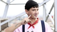 Bagaimana, tertarik untuk melihat aksi Tarra di bioskop?