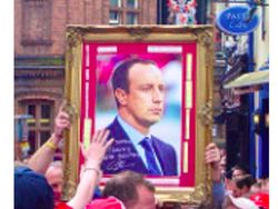 Fans Liverpool Puja Rafael Benitez di Medsos