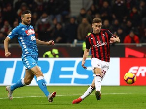 Hasil Coppa Italia: Dua Gol Piatek Loloskan Milan ke Semifinal